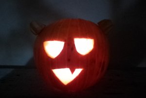 Rating: Safe / Score: 0 / Tags: beatani halloween photo photograph pumpkin / User: Tach